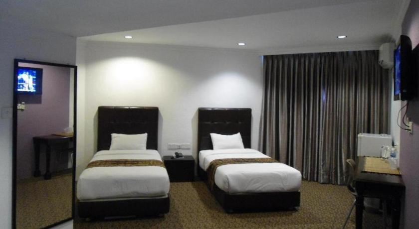 Regent Hotel Bintulu Exterior foto